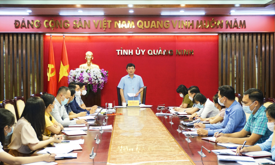Phó Bí thư Thường trực Tỉnh ủy Ngô Hoàng Ngân làm việc với Ban Dân vận Tỉnh ủy