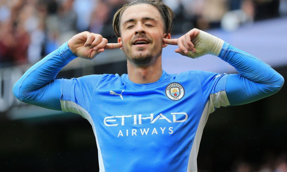 Grealish ghi bàn may mắn trong chiến thắng hủy diệt của Man City