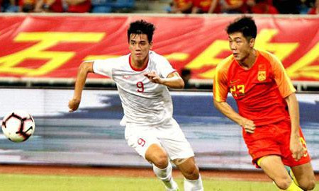 Truyền thông Trung Quốc quan tâm tới ‘sát thủ’ Tiến Linh 