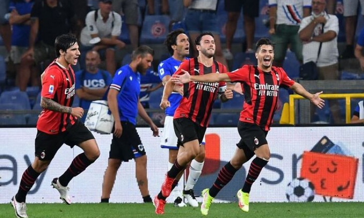 Milan bắt kịp thành tích hiếm của Man City, Barca