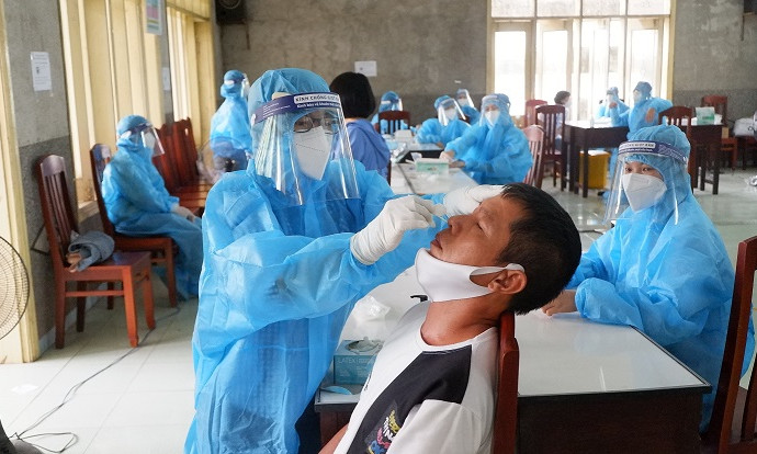 Mất khứu giác, vị giác có phải bệnh Covid-19 trở nặng, F0 cần làm gì?