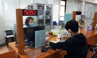 Nghỉ việc do liên quan đến ca nhiễm COVID-19 có được hỗ trợ?