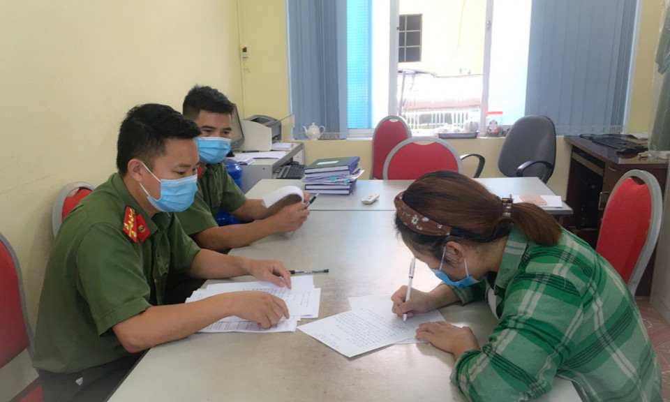 Tung tin có F0, nữ thanh niên bị phạt 5 triệu đồng