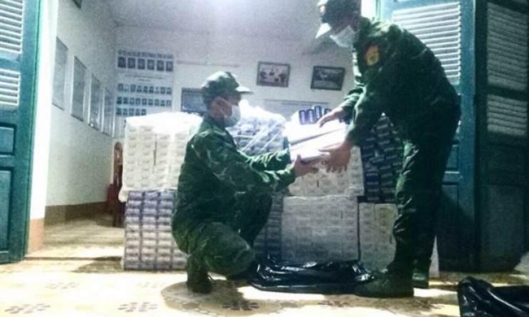 An Giang: Thu giữ gần 3.900 bao thuốc lá điếu ngoại nhập lậu