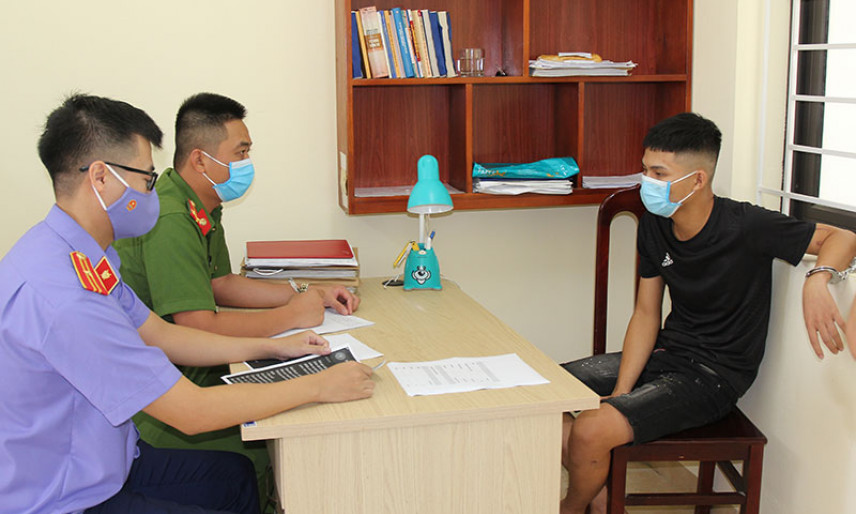 Lập trang “Gái gọi Đồng Văn” để môi giới mại dâm