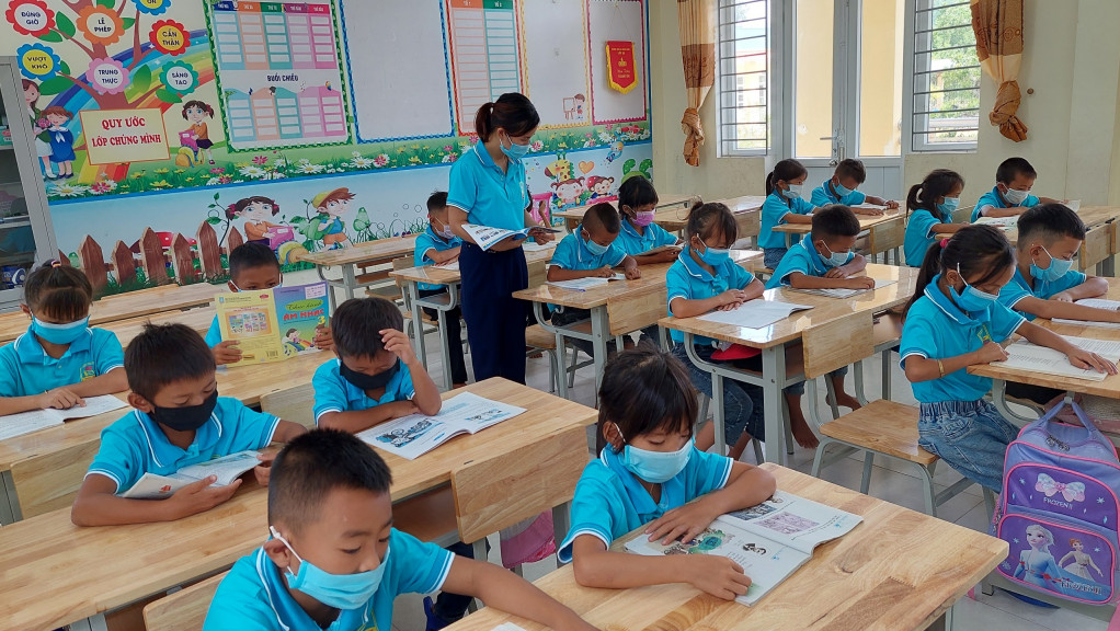 Từ năm học 2020-2021, học sinh Trường Tiểu học Quảng Sơn 1 được học trong ngôi trường mới tại điểm trường trung tâm.