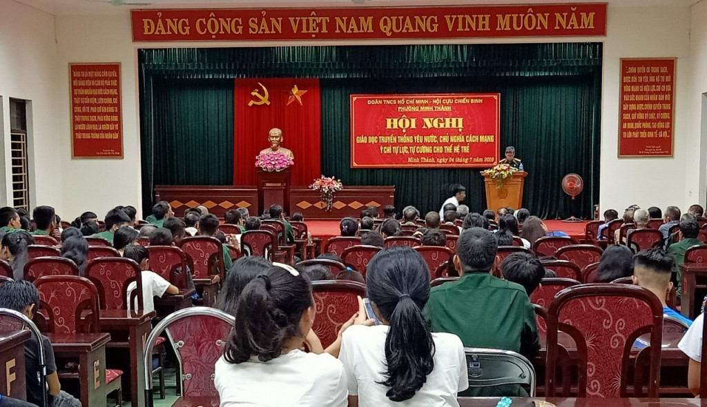 Thông qua các buổi giáo dục truyền thống cách mạng, giúp đoàn viên, thanh niên thị xã Quảng Yên vững tin vào Đảng, nỗ lực phấn đấu để trở thành đảng viên.