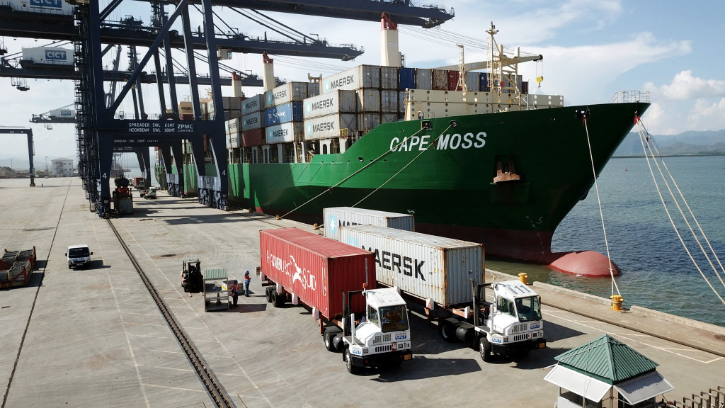 tàu Cape Moss đã cập an toàn vào Cảng container quốc tế Cái Lân.
