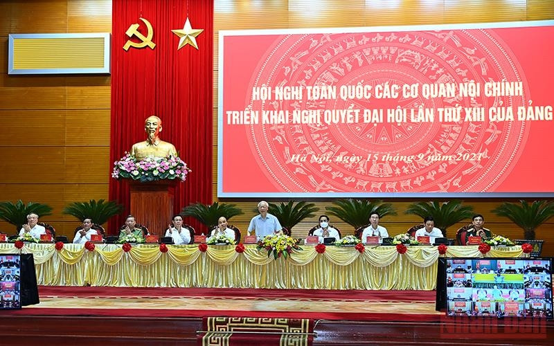 Party General Secretary Nguyen Phu Trong chairs a national conference of agencies in charge of internal affairs.