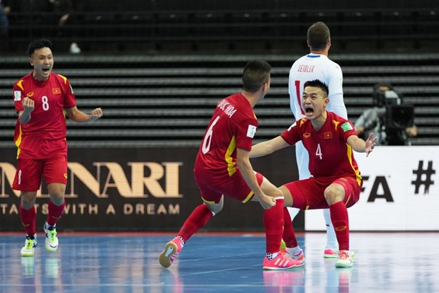 Futsal Viet Nam lap lai lich su, lot vao vong 1/8 Futsal World Cup hinh anh 1