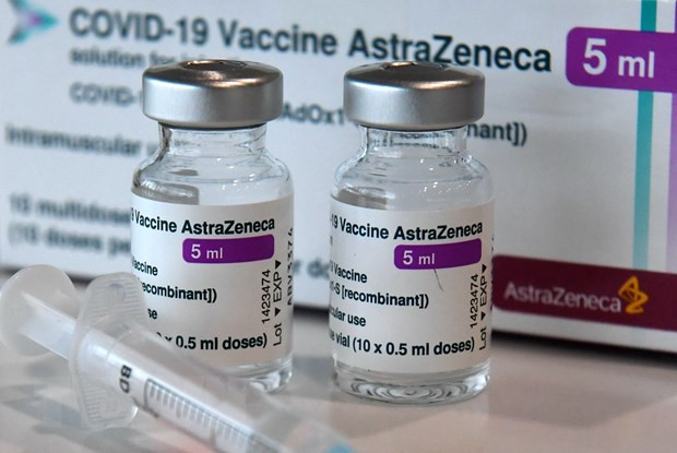 Bo Y te tra loi ve khoang cach tiem 2 mui vaccine AstraZeneca hinh anh 1