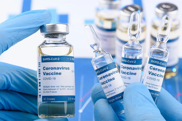 Đối tượng dễ trở nặng khi nhiễm Covid-19 dù đã tiêm vắc xin