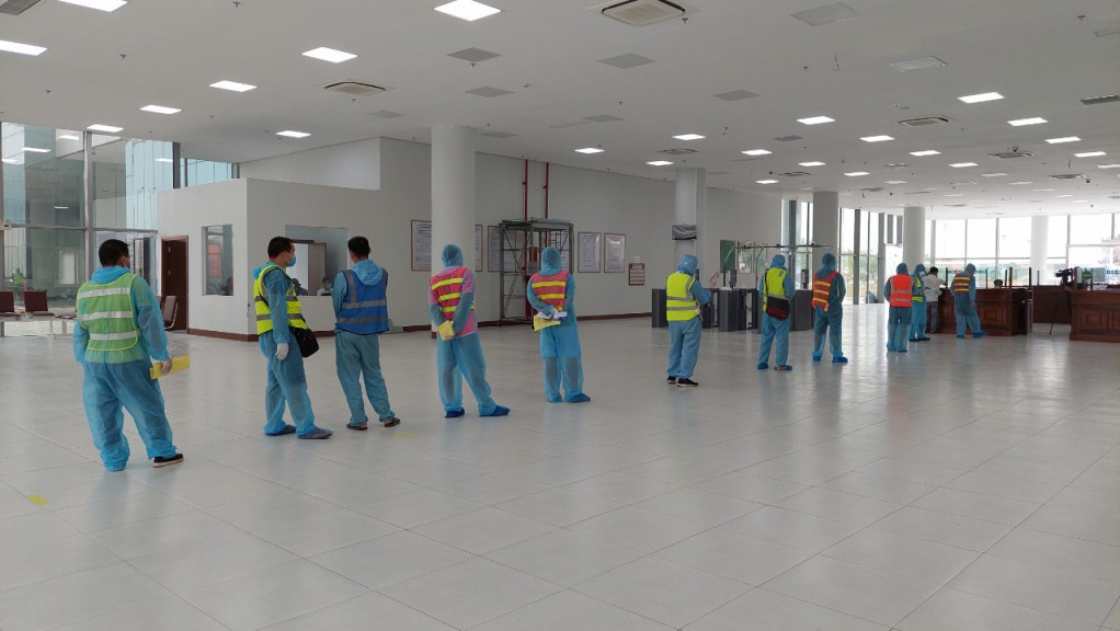 Đảm bảo công tác phòng, chống dịch trong hoạt động XNK hàng hóa qua cầu Bắc luân 2.