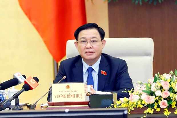 Khac phuc 'rui ro kep' ve kinh te-xa hoi, day nhanh tiem chung hinh anh 1