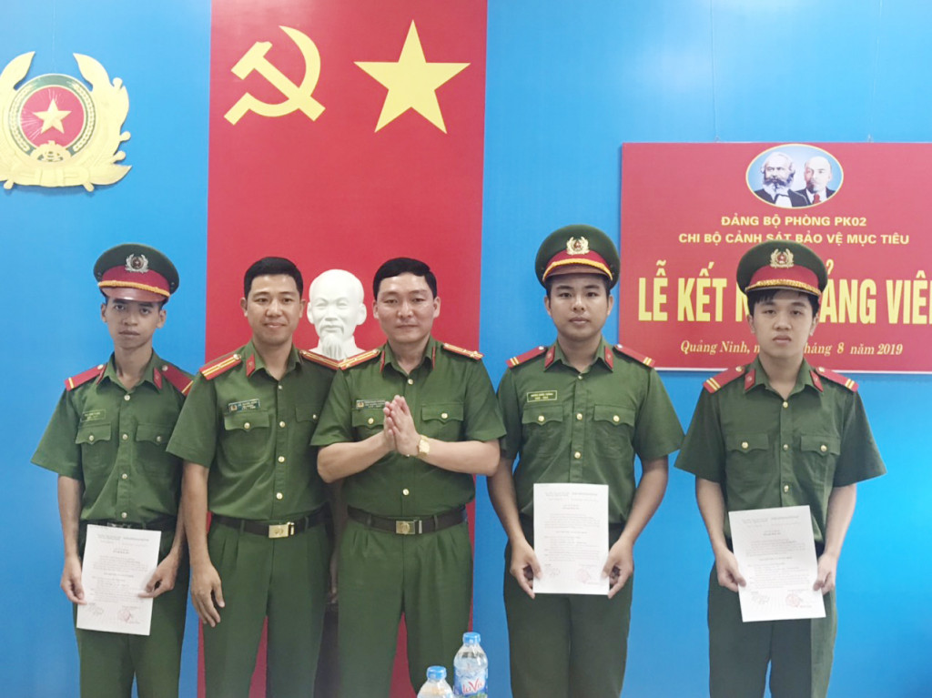 Công tác phát triển đảng của Chi bộ Cảnh sát bảo vệ mục tiêu