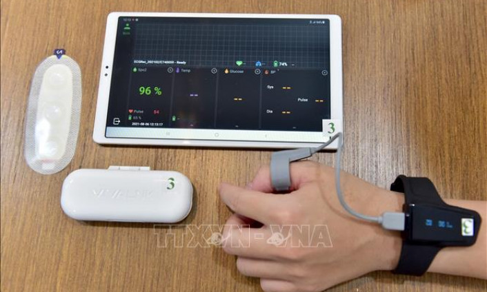 Ứng dụng công nghệ cập nhật từ xa chỉ số sức khỏe bệnh nhân COVID-19