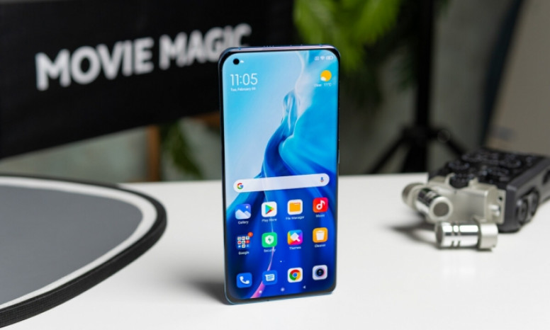 Xiaomi Mi 11 5G trang bị chip Snapdragon 888 chơi game siêu mượt, đang giảm giá 5 triệu đồng