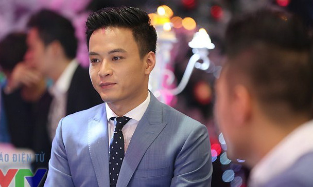 Hồng Đăng gửi lại Nhà hát kịch Hà Nội số tiền được hỗ trợ dịch COVID-19
