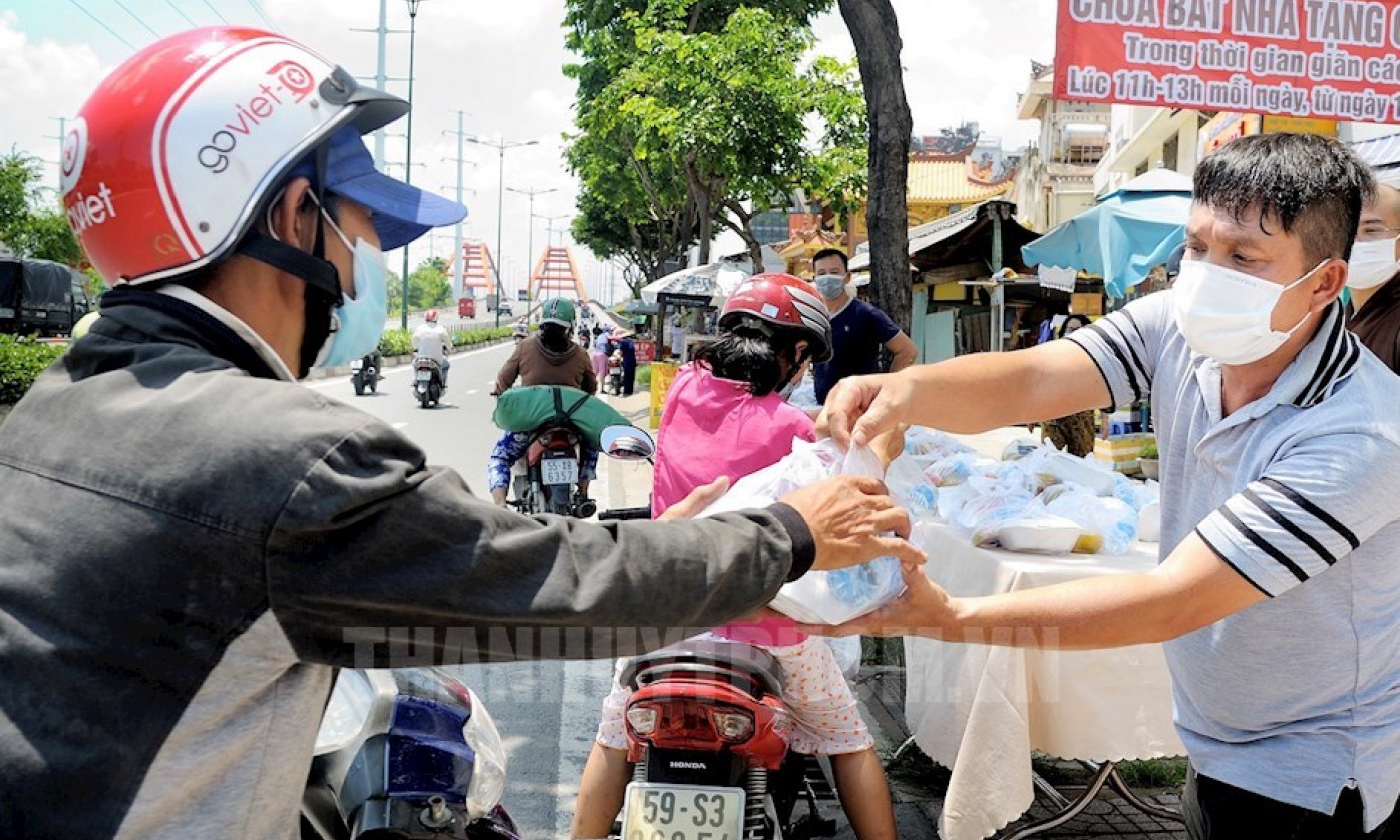 Phải thông báo và nêu rõ lý do nếu người lao động không được hỗ trợ
