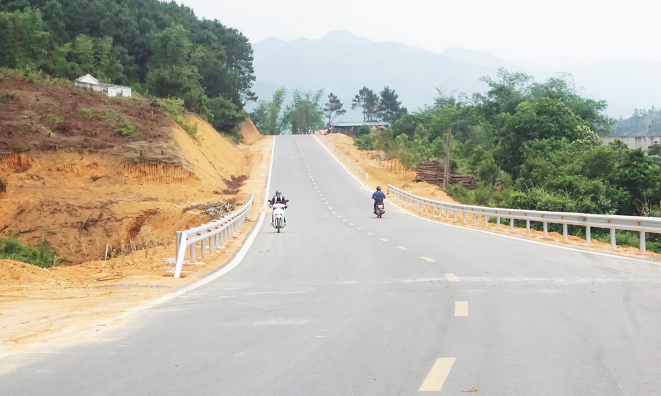 Bình Liêu: Đầu tư cơ sở hạ tầng để thúc đẩy phát triển KT-XH