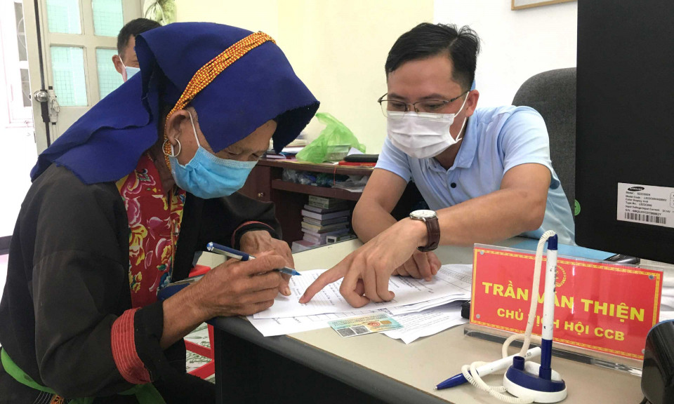 Ba Chẽ: Hoàn thành hỗ trợ các đối tượng chính sách gặp khó khăn do Covid-19