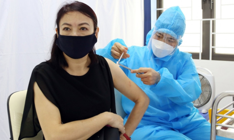 TP HCM đã đủ vaccine để tiêm mũi 1 cho 100% người từ 18 tuổi