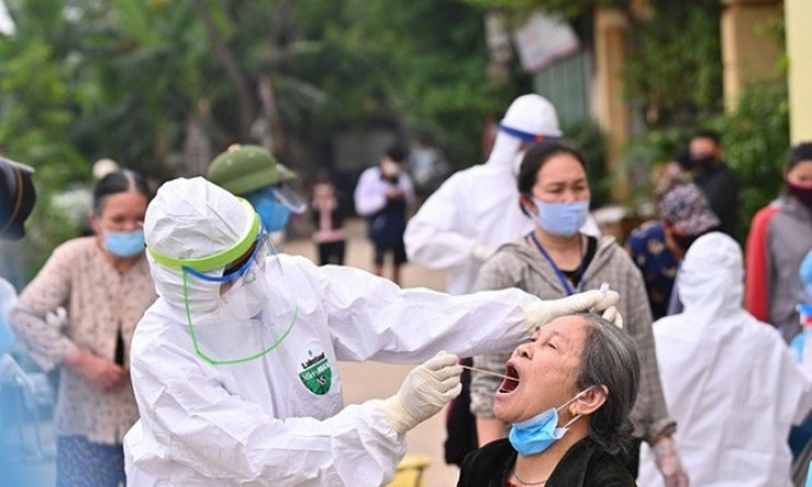 Hà Nội thêm 13 ca mắc COVID-19, trong đó có 1 ca cộng đồng