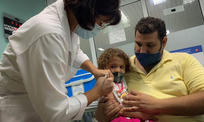 Cuba tiêm vaccine Covid-19 cho trẻ em