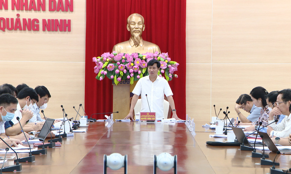 Họp Ban cán sự Đảng và Thường trực UBND tỉnh