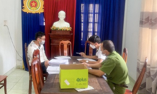 Phá đường dây làm giả căn cước công dân, giấy phép lái xe