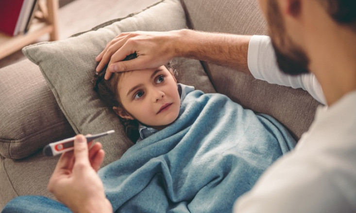 Cách chăm sóc trẻ bị ốm tại nhà