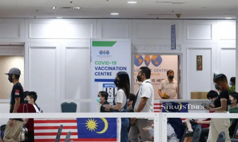 Không thể đưa số ca nhiễm về 0, các nước học cách sống chung COVID-19 thế nào?