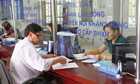 Giải quyết vướng mắc BHXH bắt buộc với người làm việc hợp đồng tại UBND xã