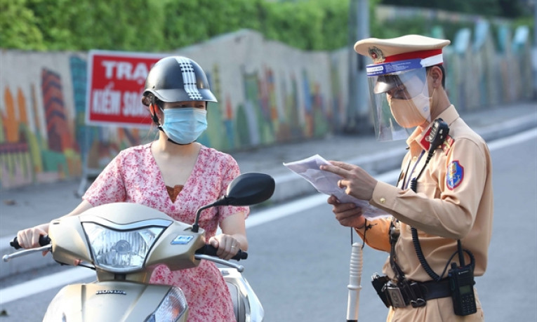 Fully vaccinated people still have to comply with social distancing regulations, 5K message: Health ministry