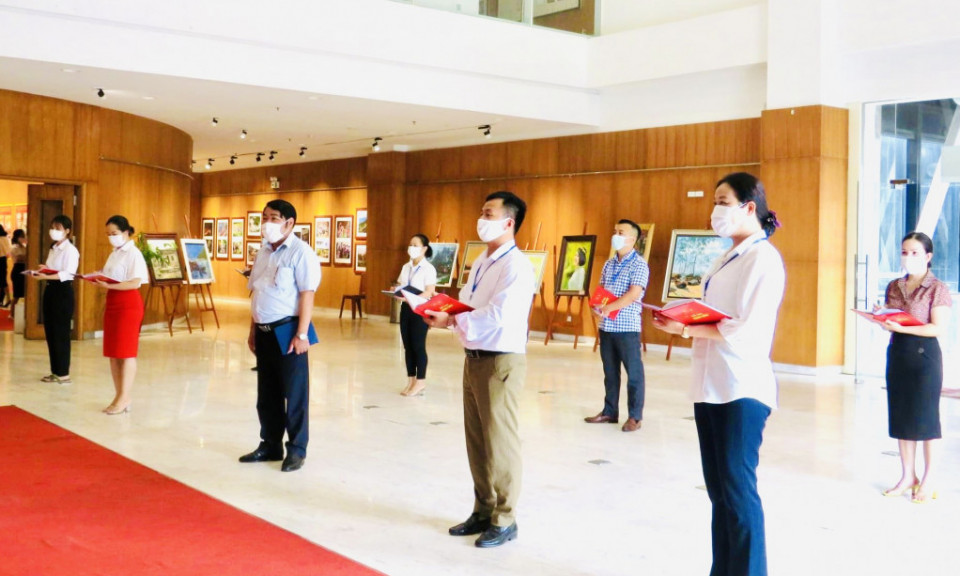 Xây dựng Đảng mạnh từ cơ sở