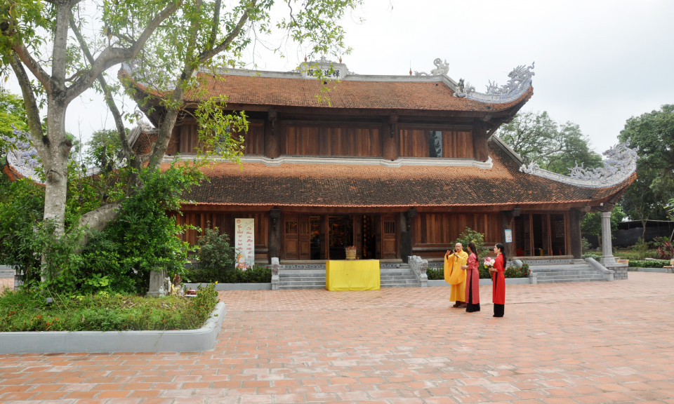 Thắp sáng một vùng di sản nhà Trần