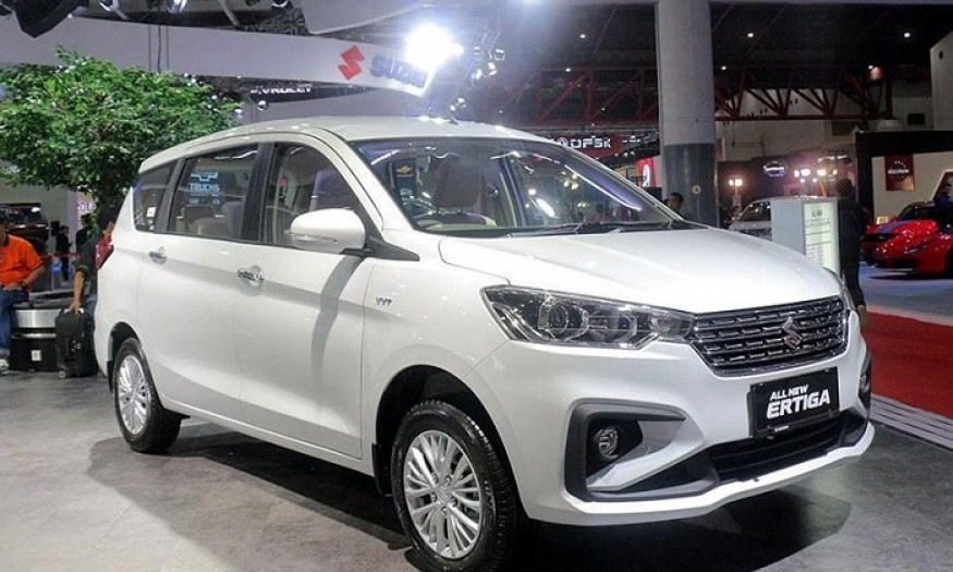 Giá lăn bánh Suzuki Ertiga rẻ giật mình nhờ ưu đãi khủng, khiến Mitsubishi Xpander ‘run như cầy sấy'