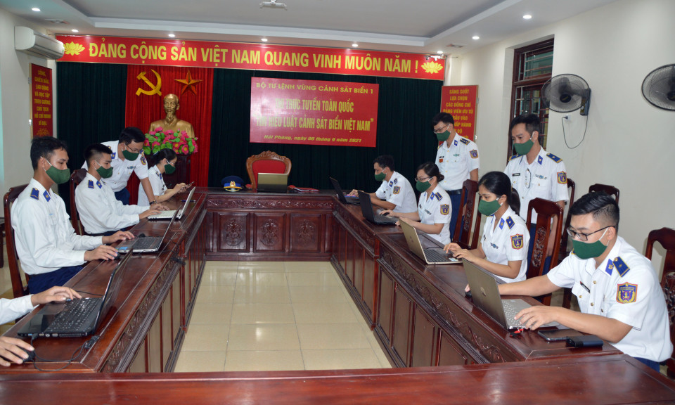 Thiết thực đưa Luật Cảnh sát biển Việt Nam đi vào cuộc sống