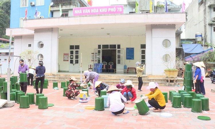"Phụ nữ sống xanh" - Lan tỏa hành động đẹp