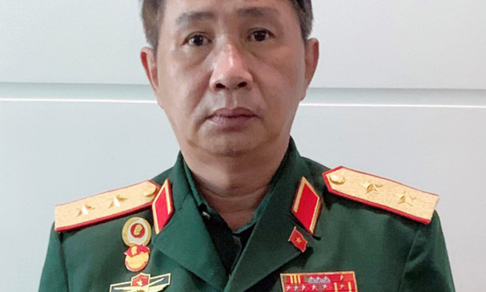 Bắt giữ người đàn ông giả mạo trung tướng quân đội