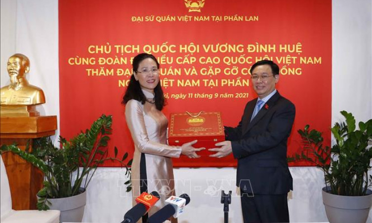 Chủ tịch Quốc hội Vương Đình Huệ kết thúc tốt đẹp chuyến tham dự WCSP5 tại Áo
