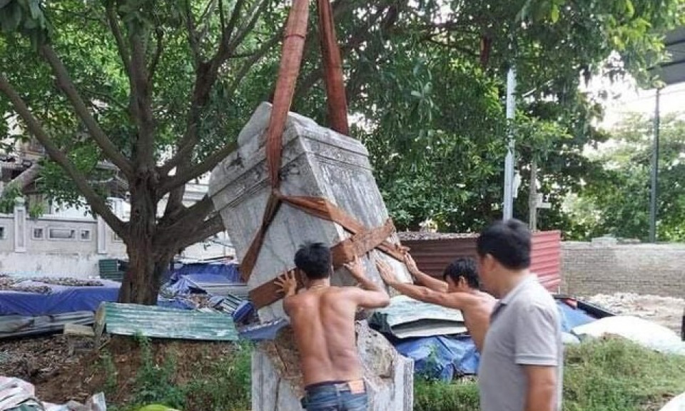 Tu bổ chùa ở Bắc Giang, vỡ bia đá cổ hàng trăm năm tuổi