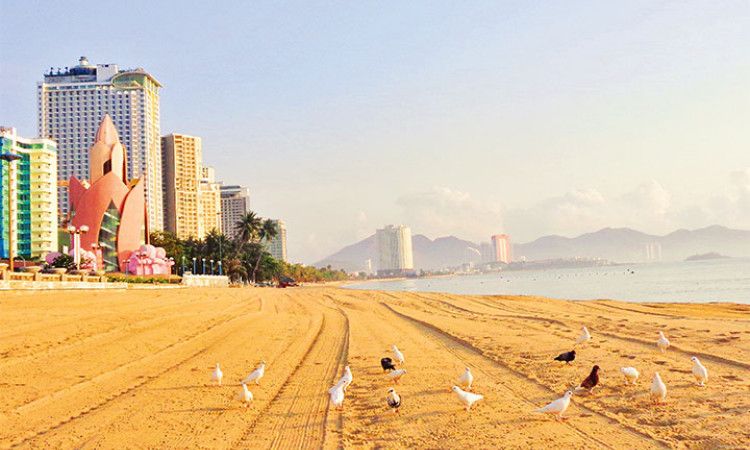 Nha Trang mùa biển lặng