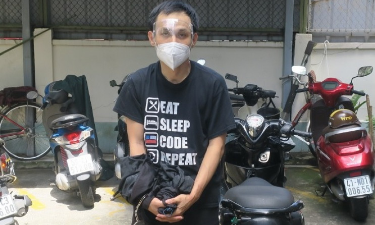 Khống chế các đối tượng nghiện ma túy, chống người thi hành công vụ