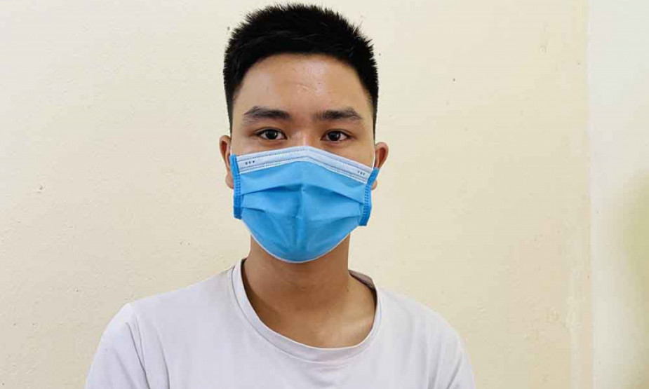 Bắt giữ đối tượng truy nã tại chốt phòng dịch