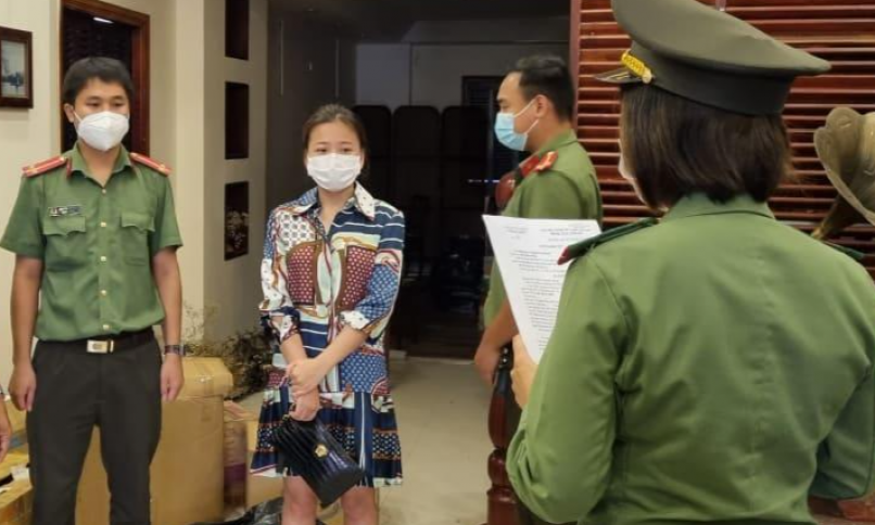 Bắt thêm một nữ giám đốc trong đường dây đưa chuyên gia dởm vào Việt Nam