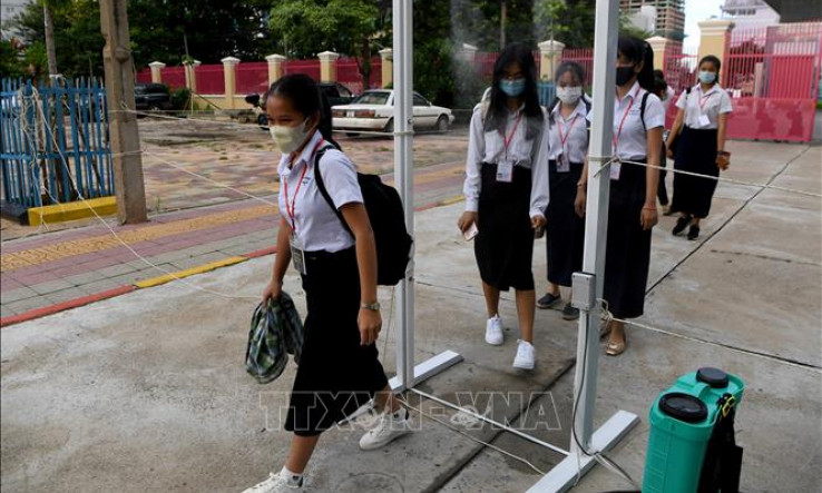 Hàng chục nghìn học sinh Campuchia bắt đầu tựu trường