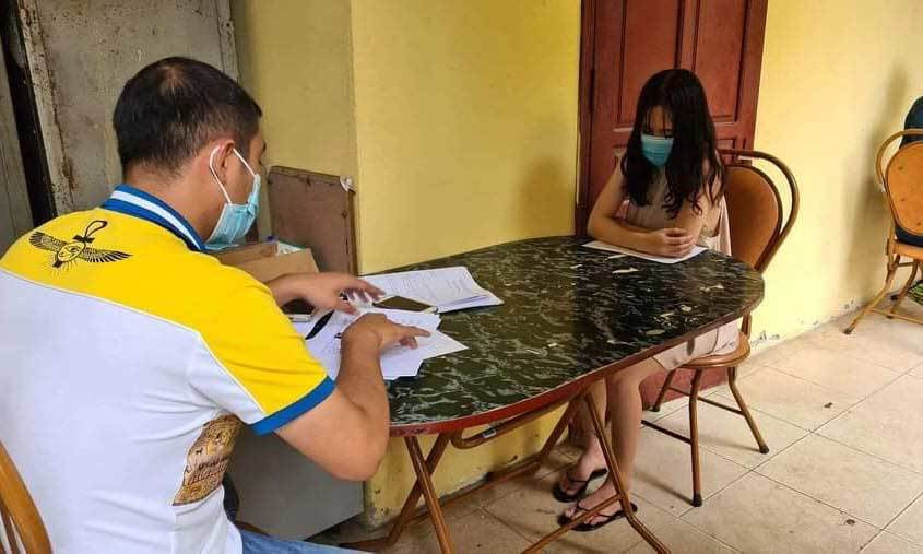 Bắt quả tang 8 nam nữ “phê” ma tuý tại chung cư cao cấp ở Hà Nội