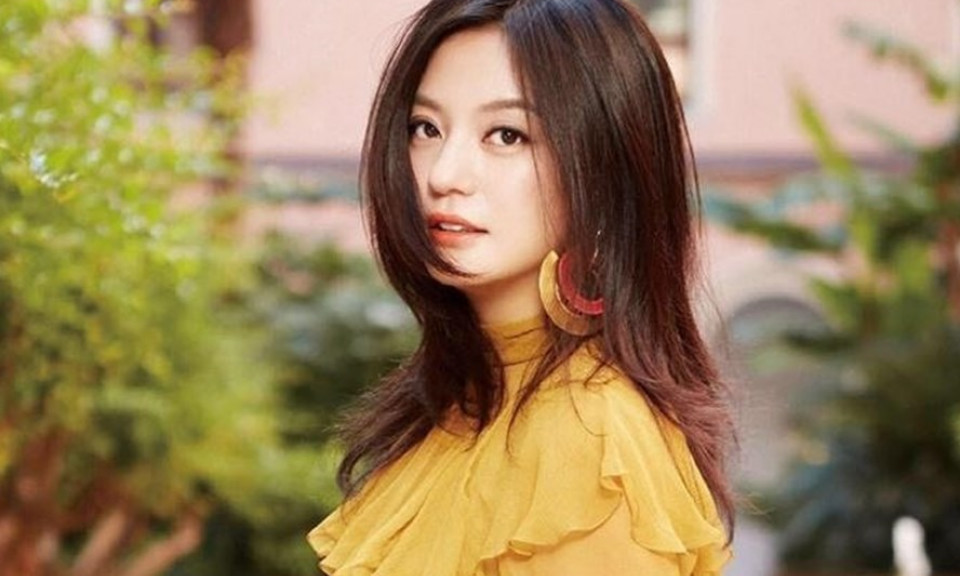 Triệu Vy bất ngờ xuất hiện sau nghi vấn bị đuổi khỏi showbiz Hoa ngữ