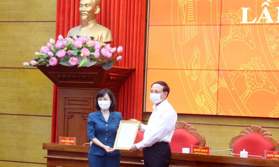 Công bố Quyết định của Ban Bí thư về chuẩn y đồng chí Trịnh Thị Minh Thanh giữ chức vụ Phó Bí thư Tỉnh ủy